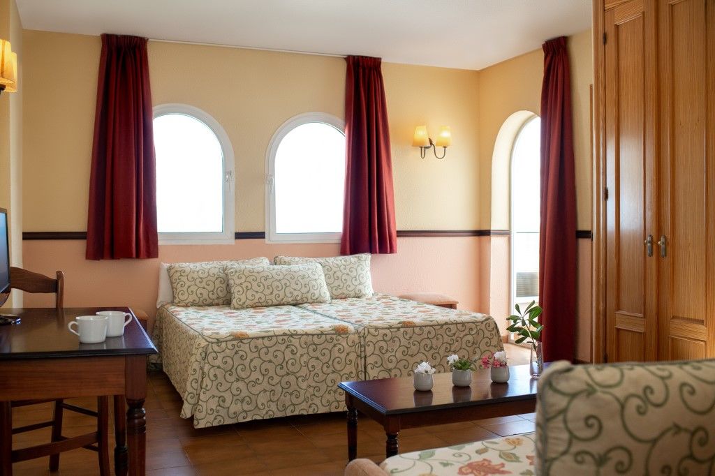 Occidental Torremolinos Hotel Bagian luar foto